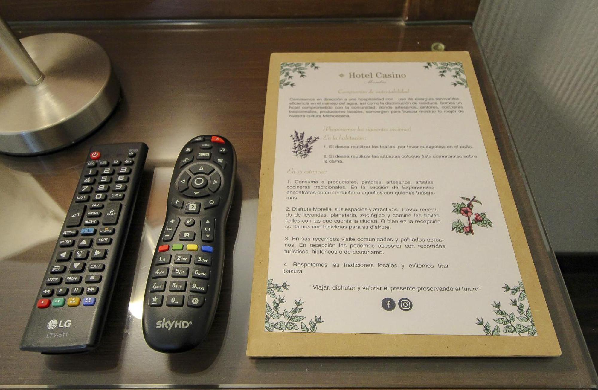 Hotel Casino Морелия Экстерьер фото